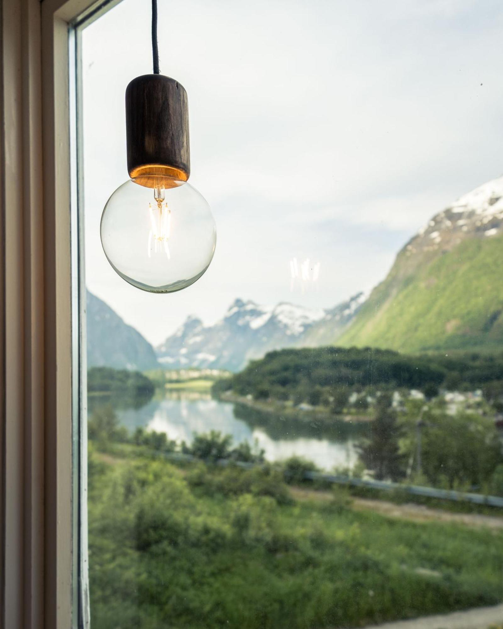 Villa Vertical - Room Skorgedalen Åndalsnes Екстериор снимка