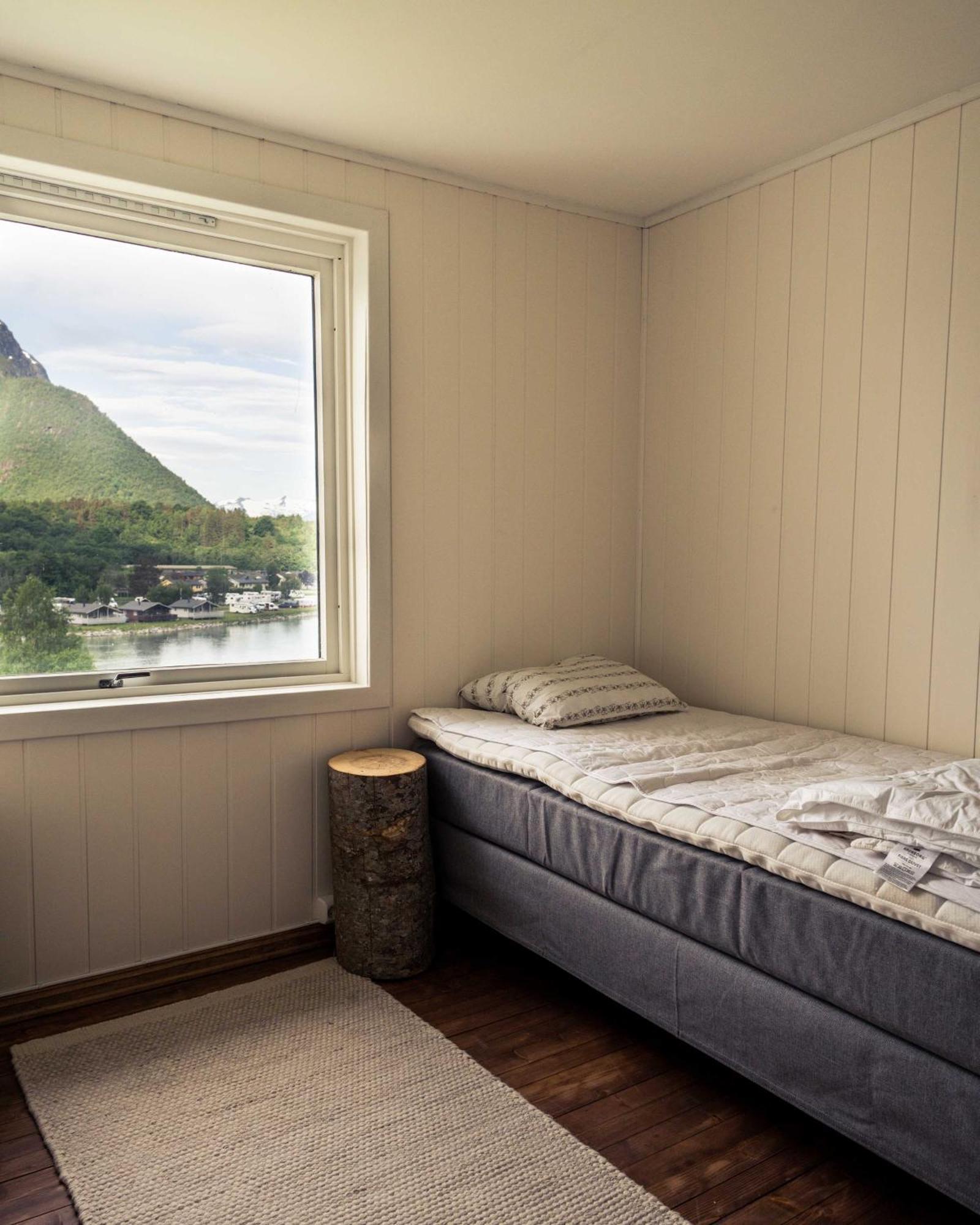 Villa Vertical - Room Skorgedalen Åndalsnes Екстериор снимка